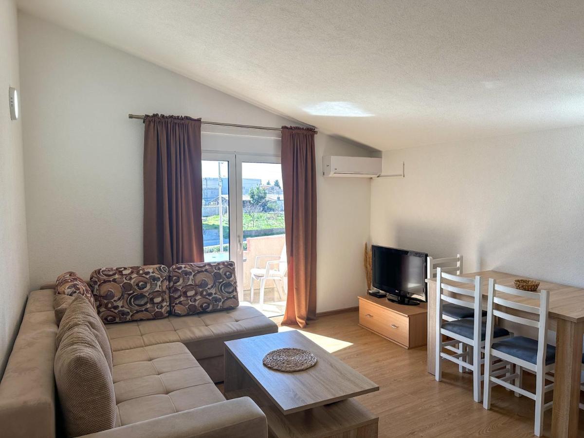 Jasmin Apartmani Бар Экстерьер фото