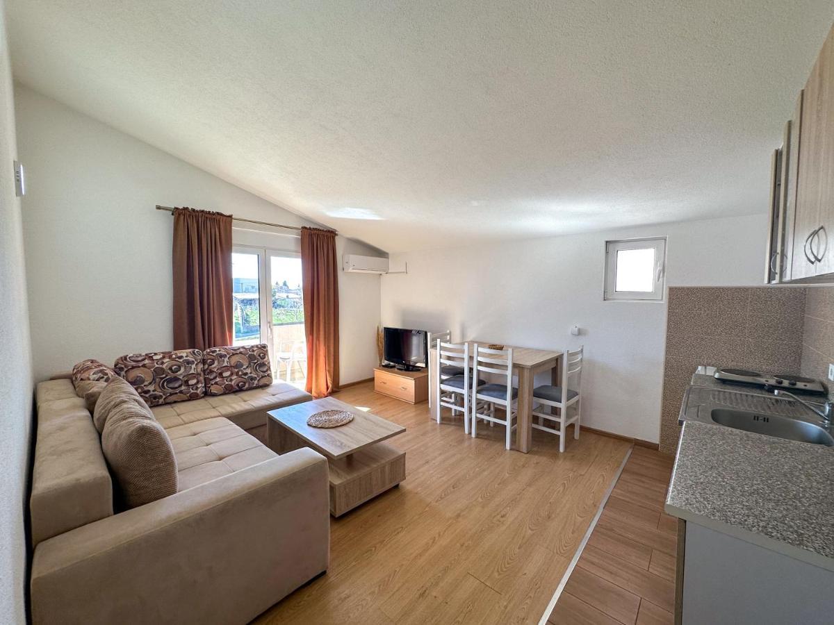 Jasmin Apartmani Бар Экстерьер фото