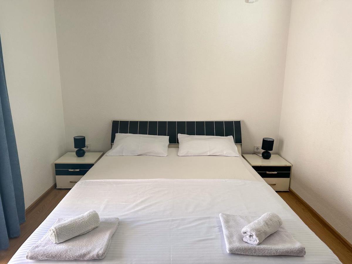 Jasmin Apartmani Бар Экстерьер фото