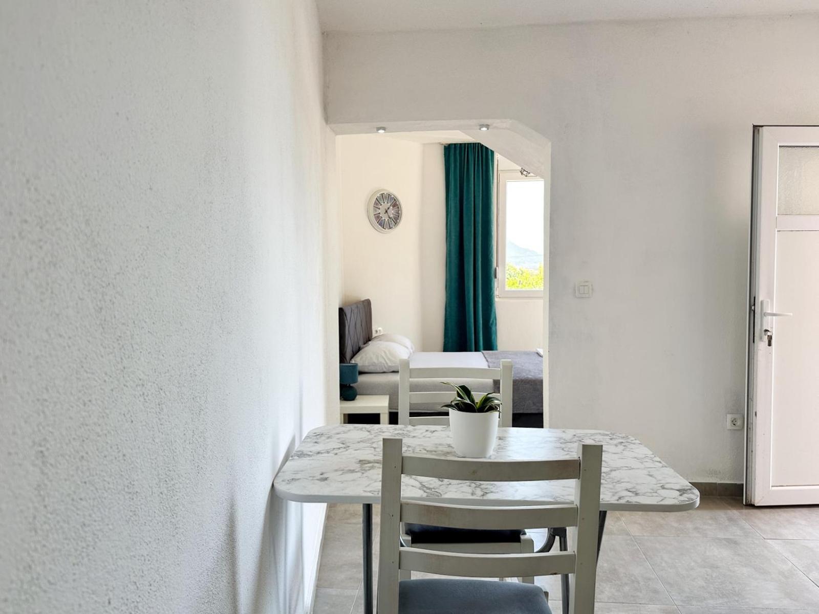 Jasmin Apartmani Бар Экстерьер фото